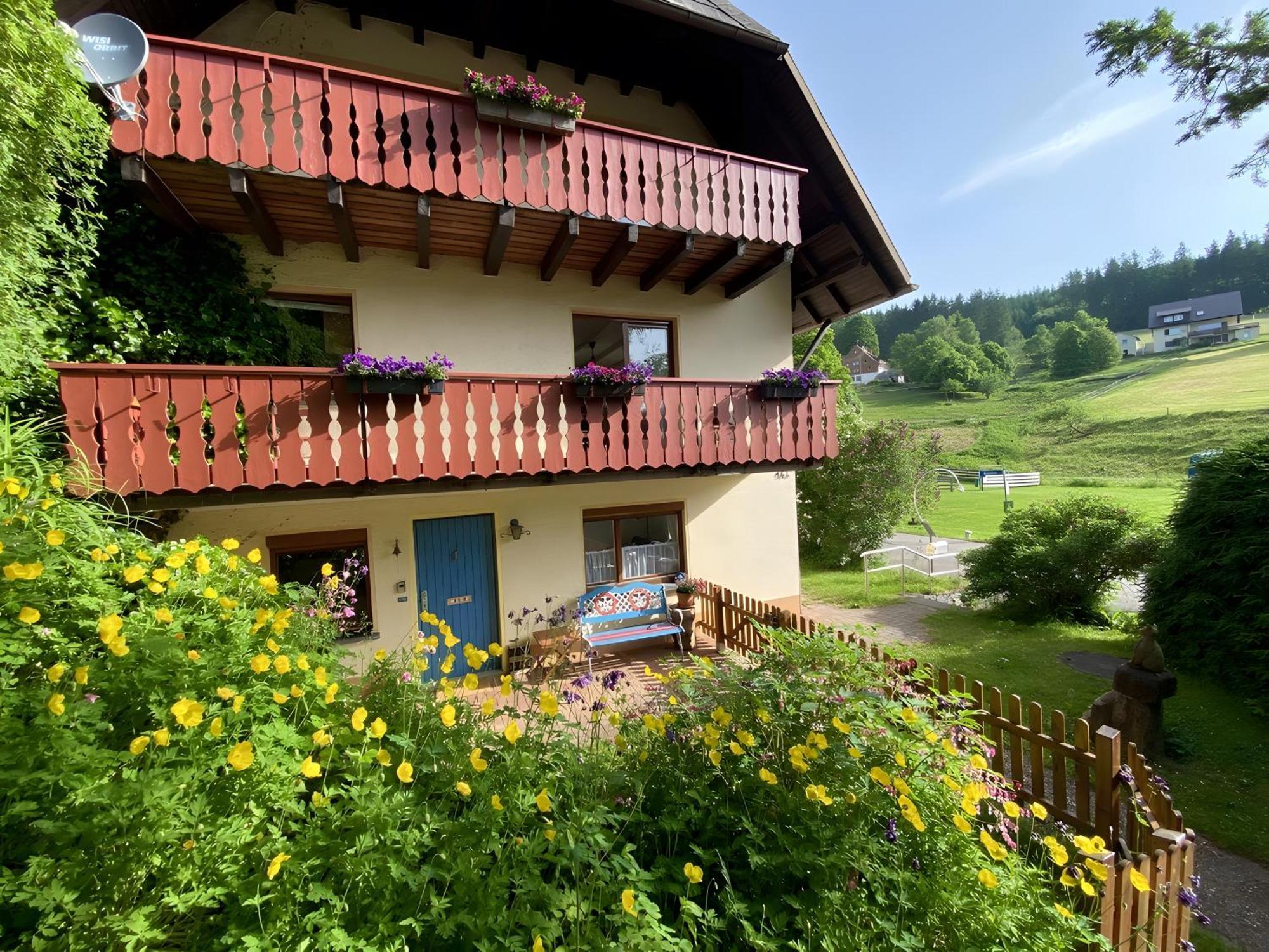 Ferienhaus Robin تيتيسي نيوستادت المظهر الخارجي الصورة